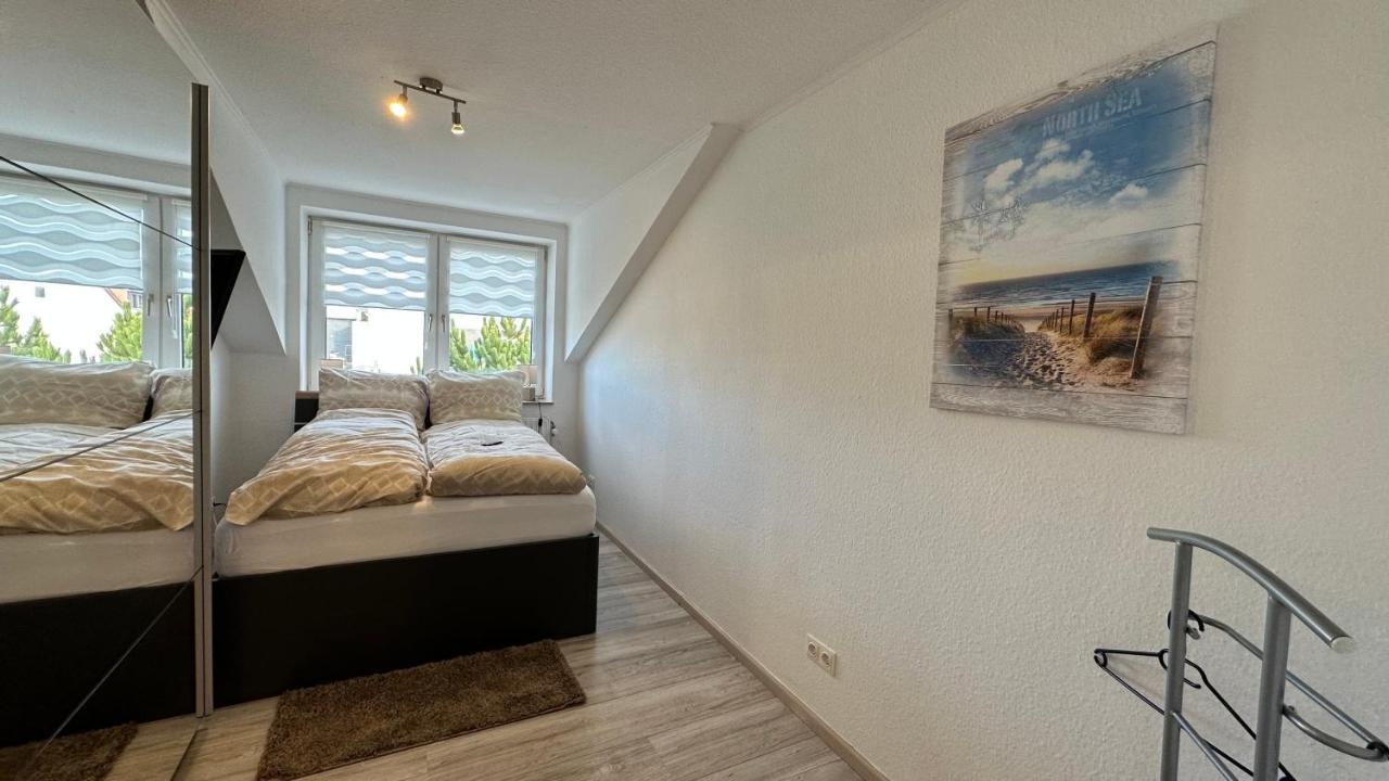 Ferienwohnung Mit Blick Aufs Meer In Wilhelmshaven Exteriör bild